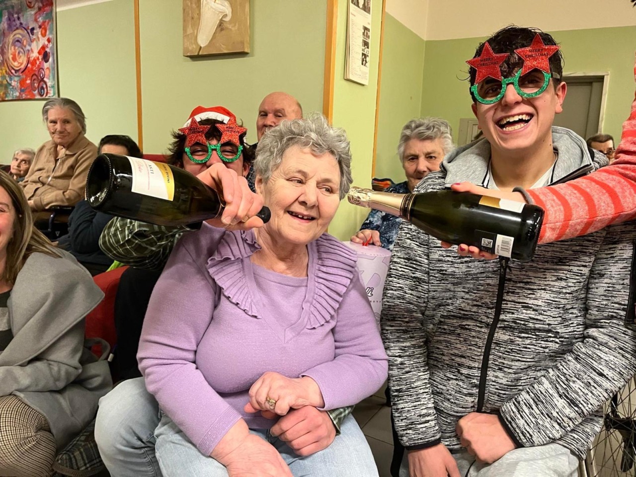 I giovani di Sondalo portano gioia ai nonni della RSA Bellavista