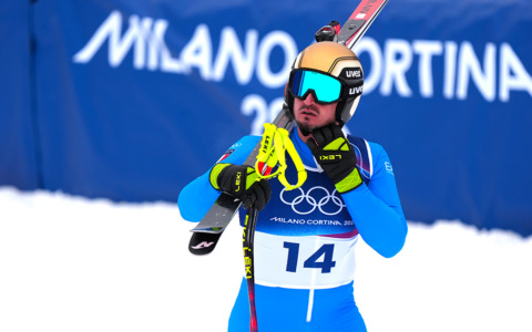Azzurri brillano nella seconda prova cronometrata, Paris in ombra