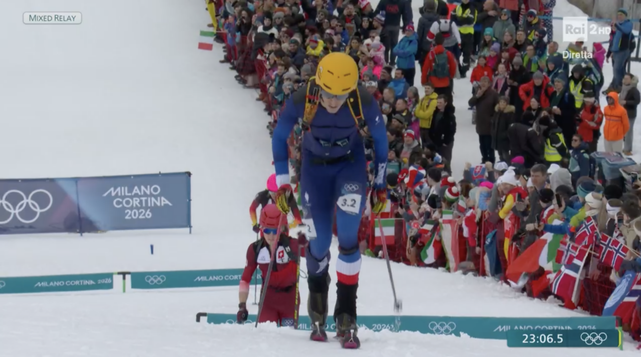Francia vince la staffetta mista, Italia applauditissima con Boscacci e De Silvestro