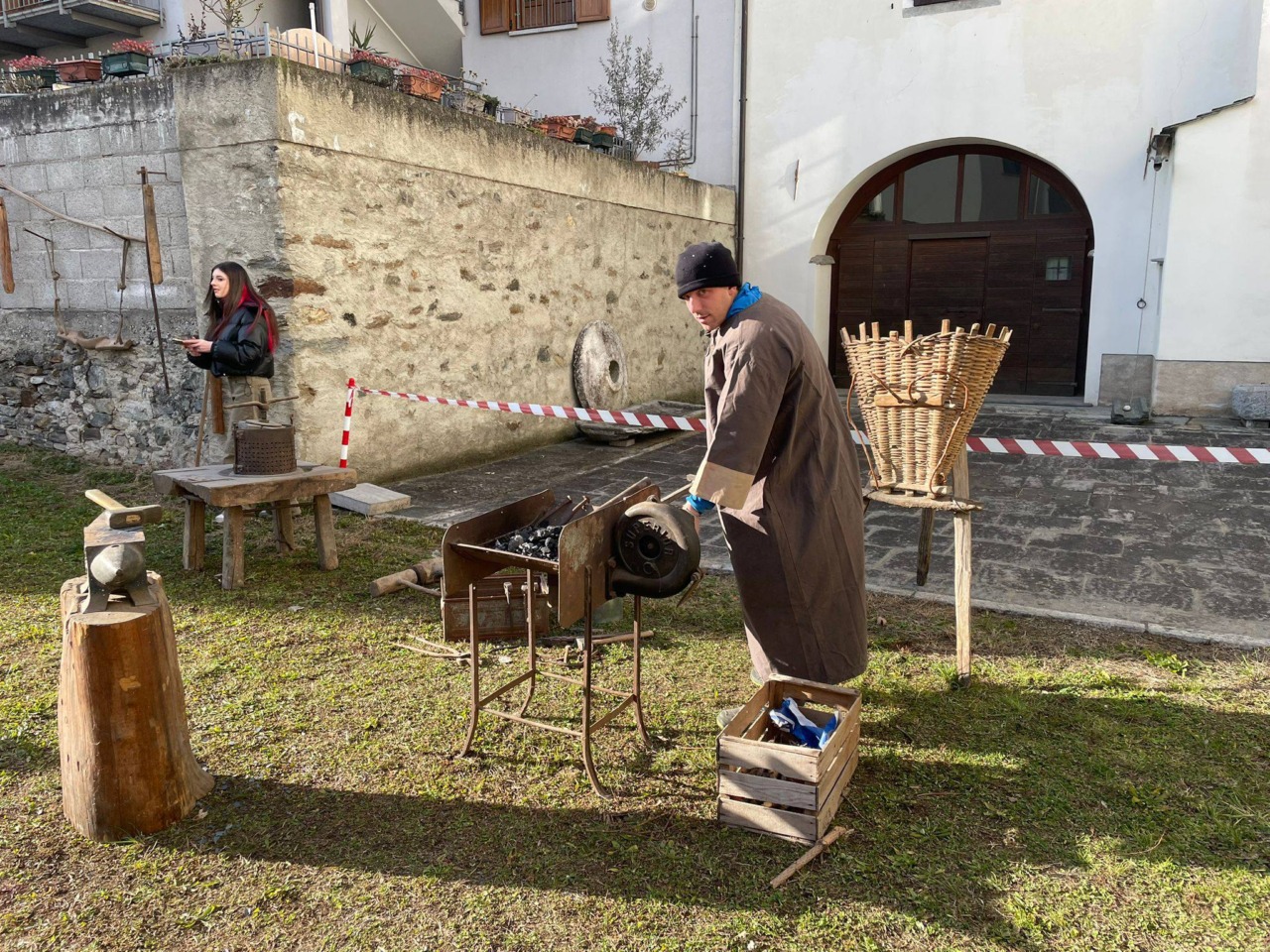 Gli Alpini rievocano i mestieri del passato
