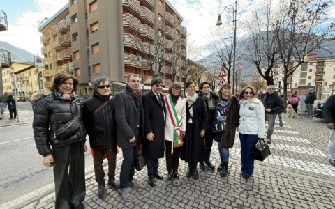 La fiamma olimpica tra sport e cultura a Tirano