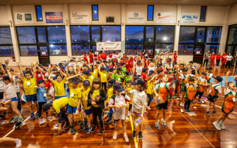 Mini-Olimpiadi di atletica a Morbegno per i giovani Esordienti