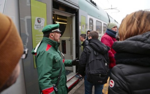 Sospesa la circolazione ferroviaria tra Sondrio e Tirano: si indaga su un possibile sabotaggio