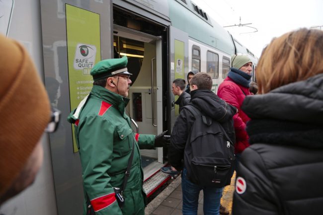 Sospesa la circolazione ferroviaria tra Sondrio e Tirano: si indaga su un possibile sabotaggio