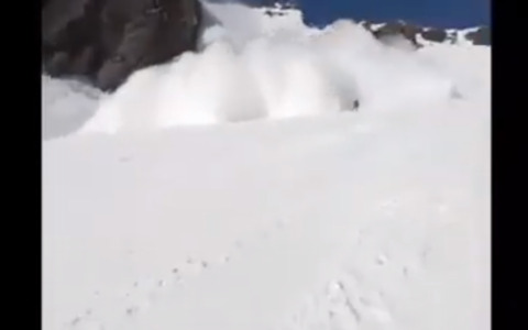 Valanga a Bormio 2000: due persone coinvolte, soccorsi attivi