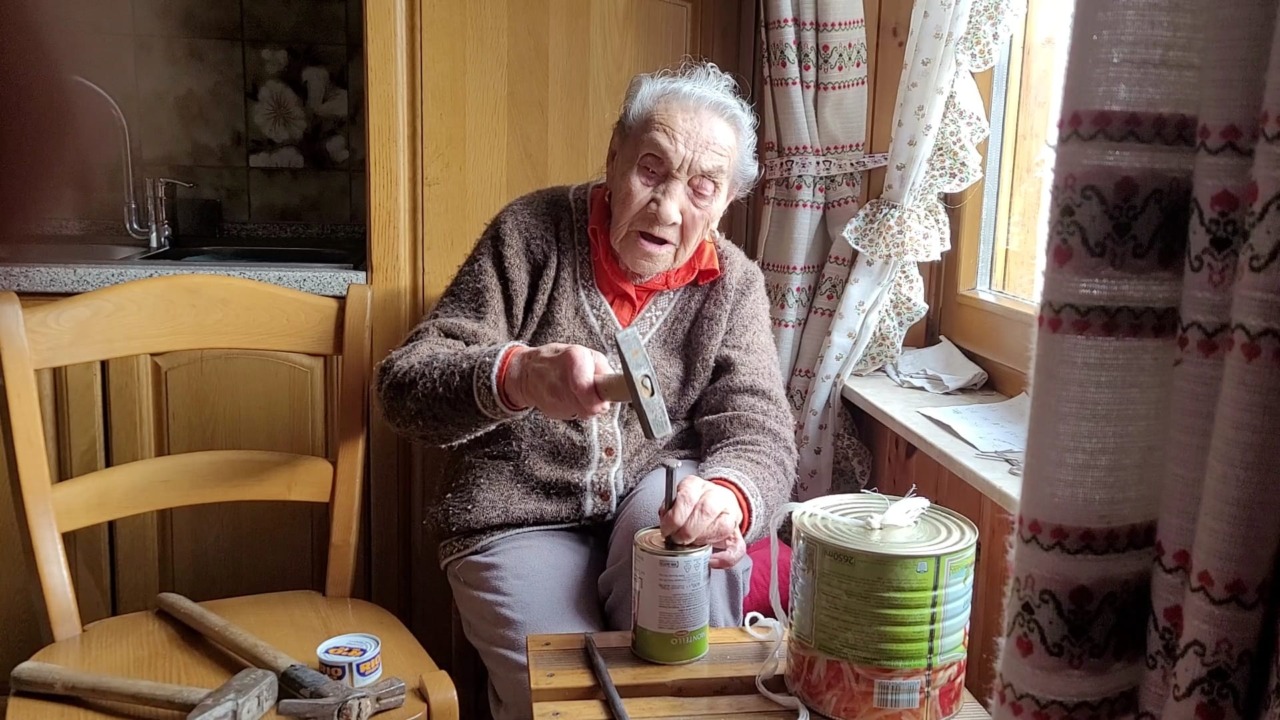 Addio a Ilda Praolini, la magliaia storica del paese