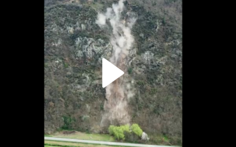 Frana sulla Statale 36: completati i lavori di disgaggio, prevista riapertura in serata