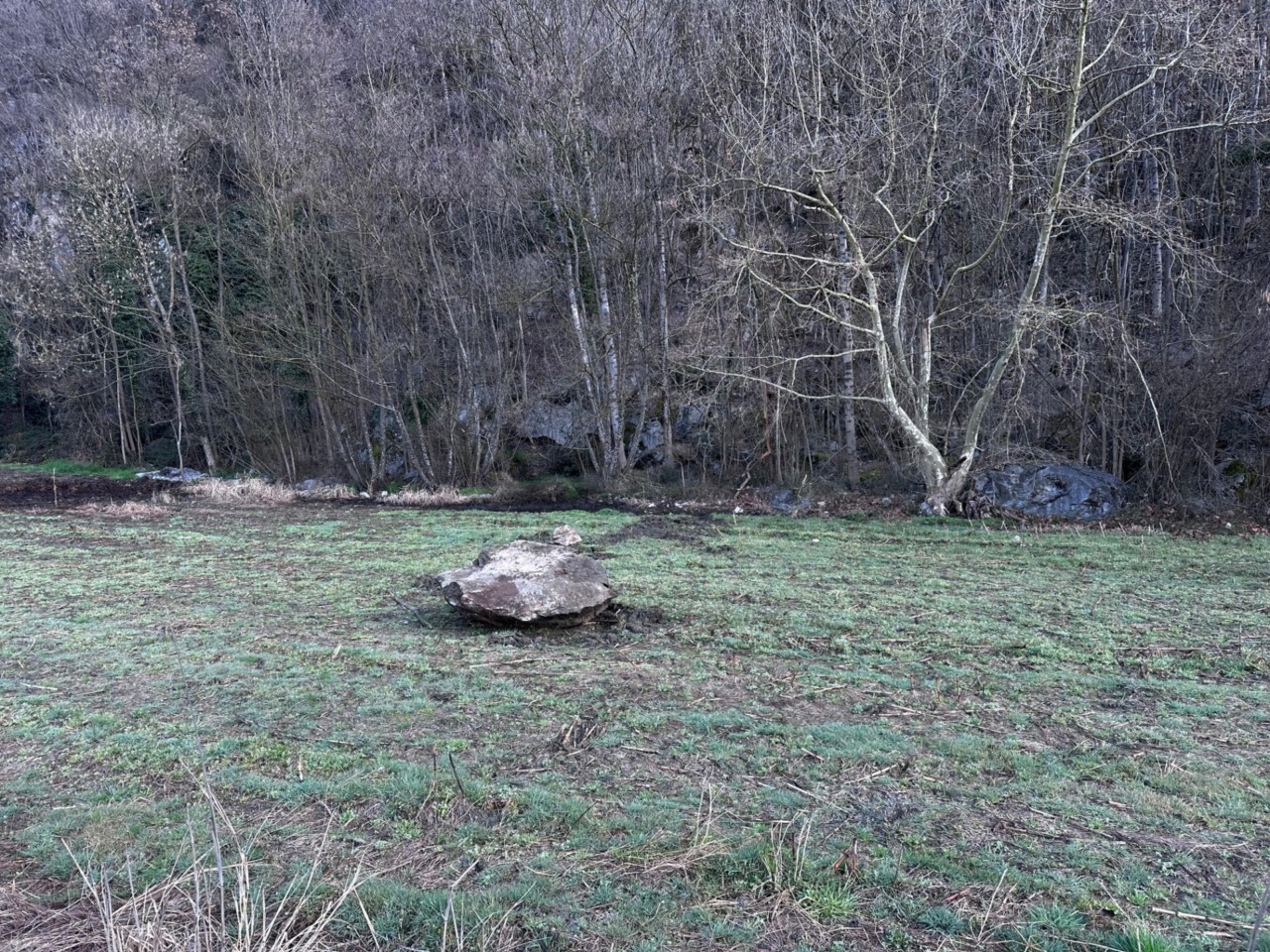 Frana sulla statale 36: intervento delle autorità