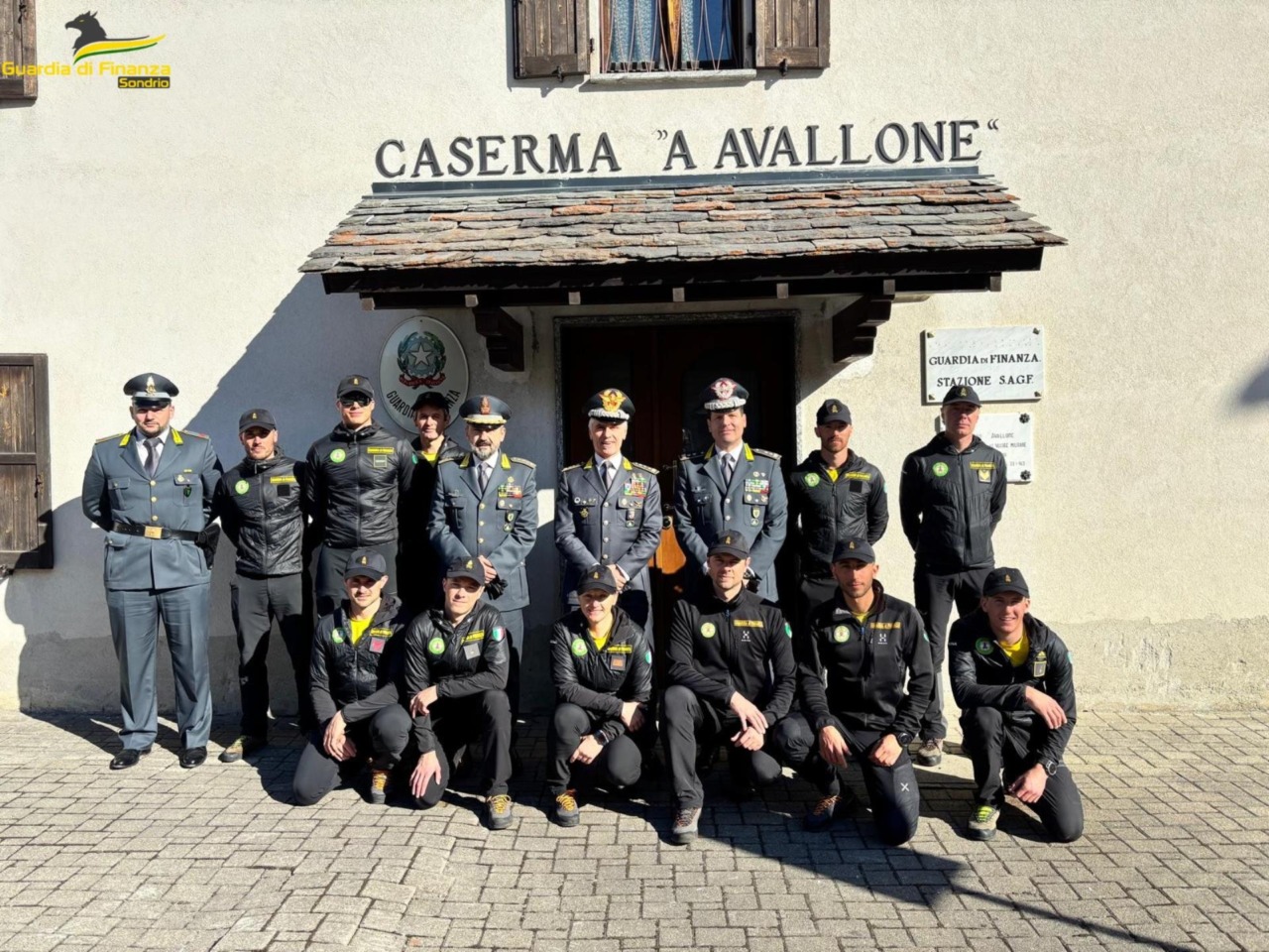 Il Generale Pomponi visita il Soccorso Alpino di Madesimo e la Tenenza di Chiavenna