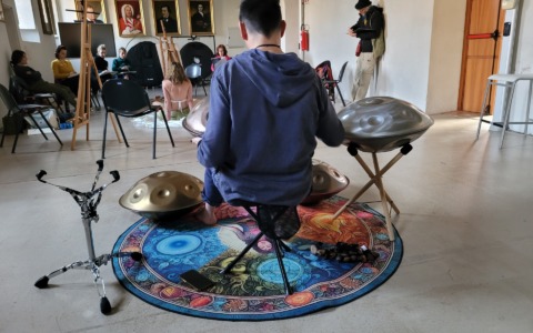 Morbegno, il convento di Sant’Antonio celebra il femminile con arte e performance