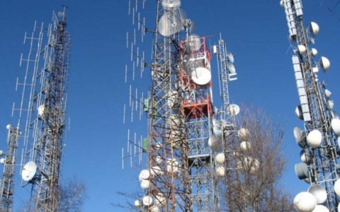 Verifiche di Arpa Lombardia sull’elettromagnetismo in Valle