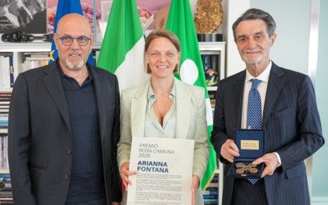 Arianna Fontana riceve la Rosa Camuna