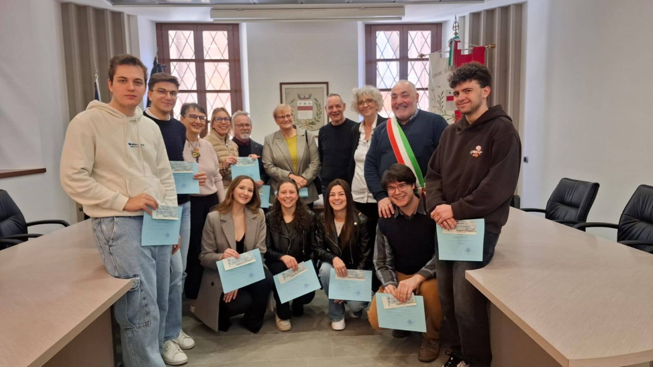 Consegna di borse di studio ai giovani talenti di Villa di Tirano