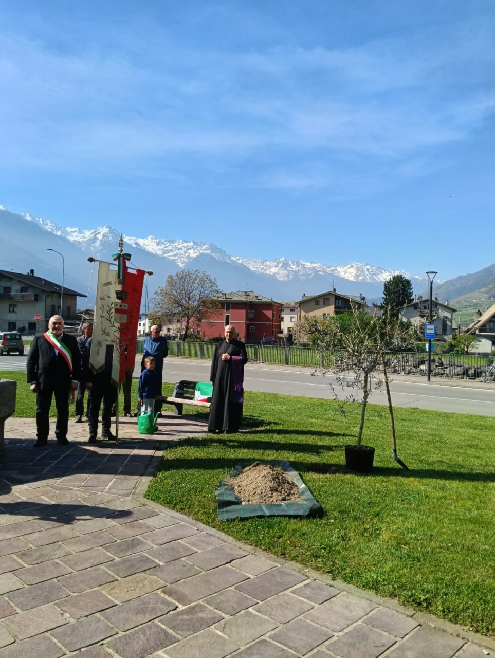 Il Giardino della Memoria celebra i cinque martiri della Resistenza