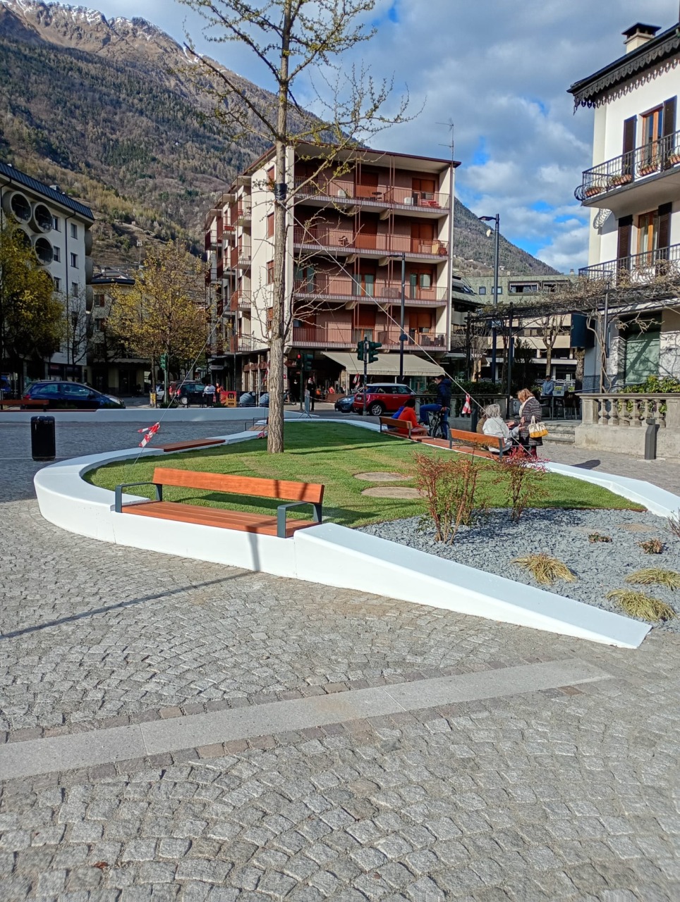 Interventi di manutenzione del verde a Tirano