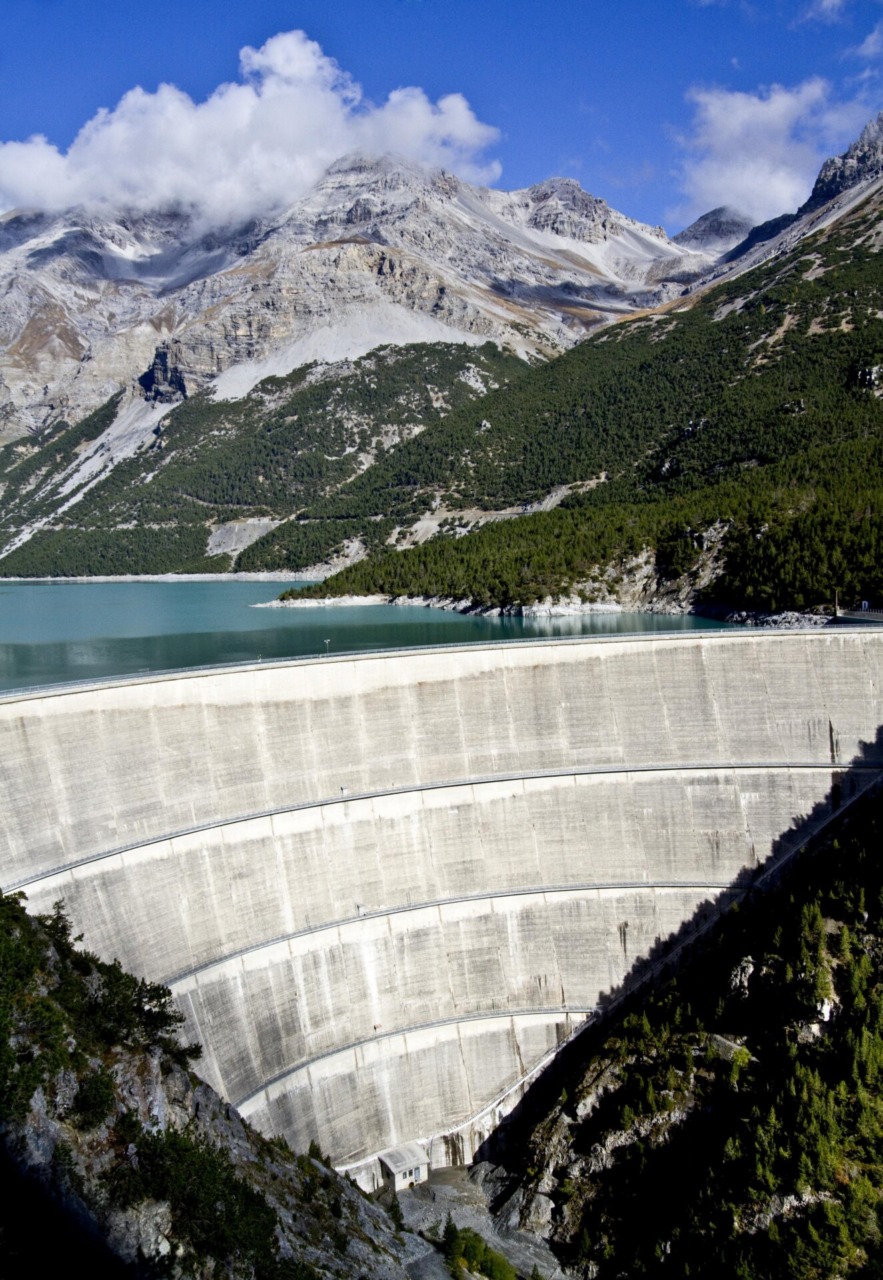 Oltre 307 mila euro per scuole, sport e assistenza grazie all’energia idroelettrica