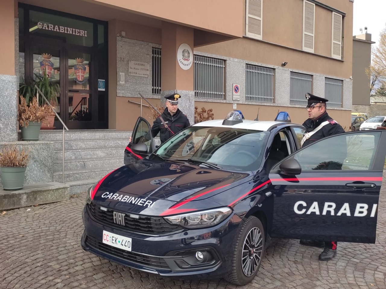Violenta lite tra due uomini, arrestato un 26enne