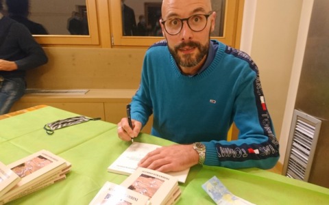“2037. Il futuro è già qui”: Alessio Strambini presenta il terzo capitolo della sua opera