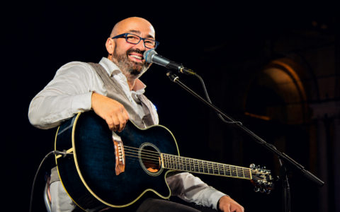 Alla scoperta dei poeti della canzone italiana