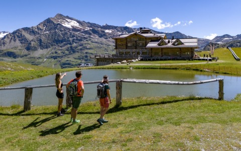 Apertura estiva con la cabinovia: eventi e natura