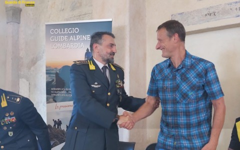 Collegio Guide Alpine e Guardia di Finanza: uniti per la sicurezza in montagna