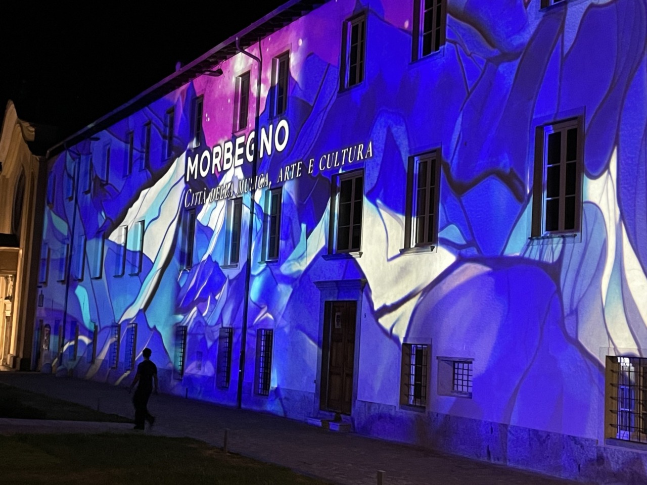 Morbegno celebra la Notte Bianca con successo