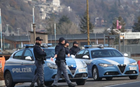Polizia di Stato: oltre 650 persone identificate in controlli straordinari