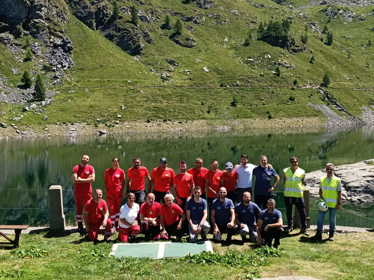 Soccorso Alpino e Croce Rossa: esercitazione alla diga del Lago Pescegallo
